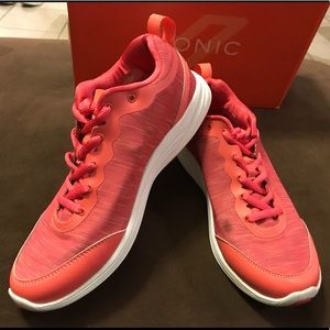 Women’s Vionic Agile Fyn coral atlethic Shoes